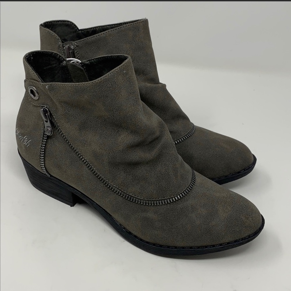 NWOT Blowfish booties
